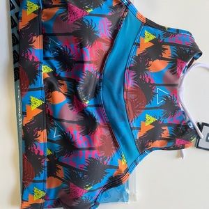 NWT Chestee Brittany - Miami Lights Size 8